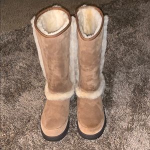 Women’s Authentic Sunburst Ugg’s